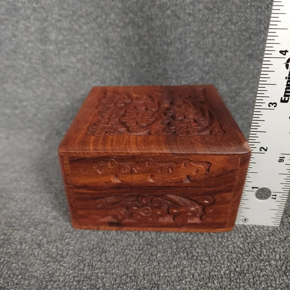 Vintage Wooden Trinket Box Hand Carved Floral Design Hinged Lid Jewelry Keepsake